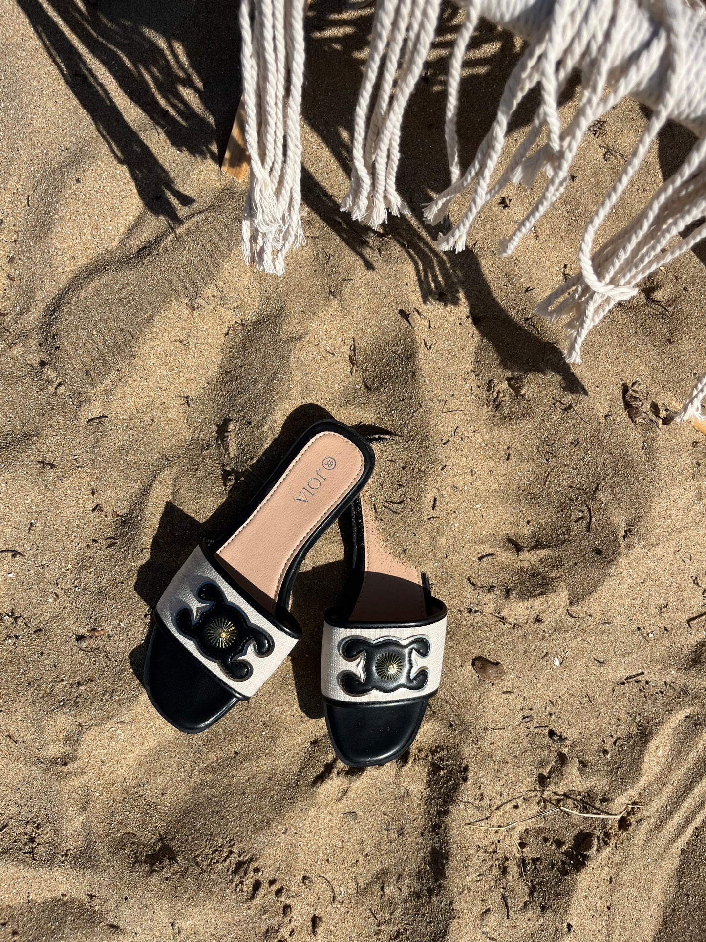 Claquettes Céline noires