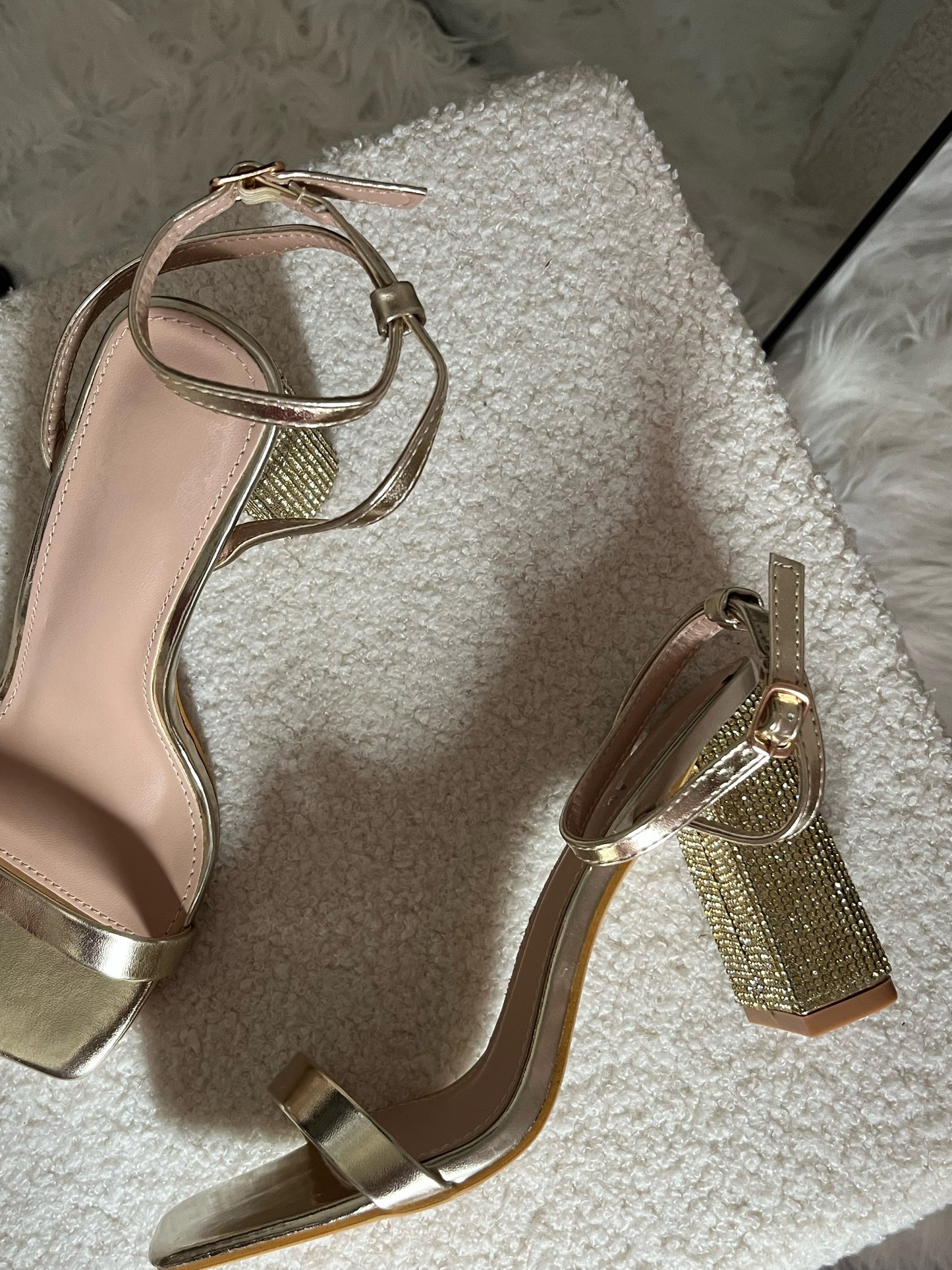 Talons gold
