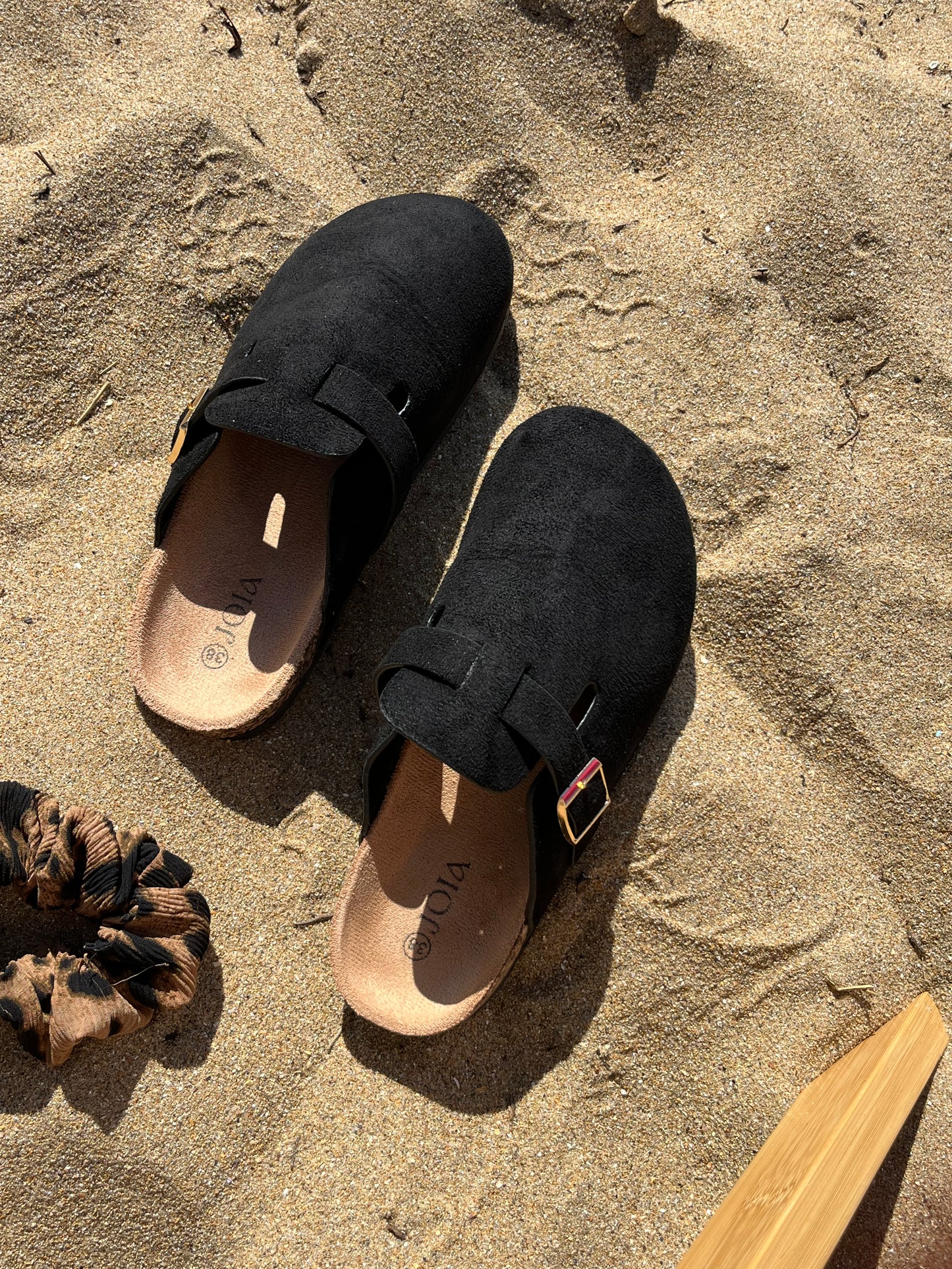 Mules noires
