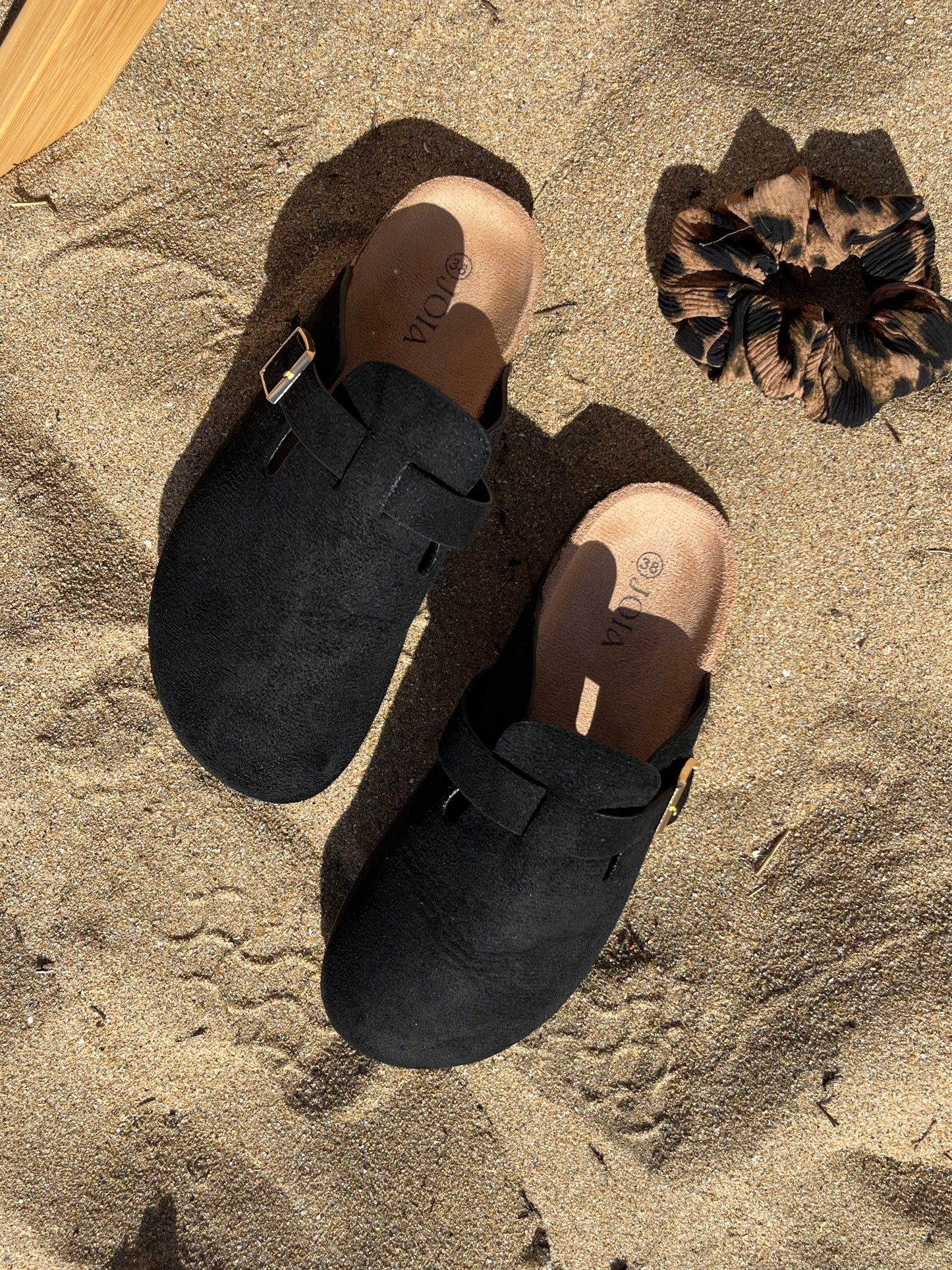 Mules noires
