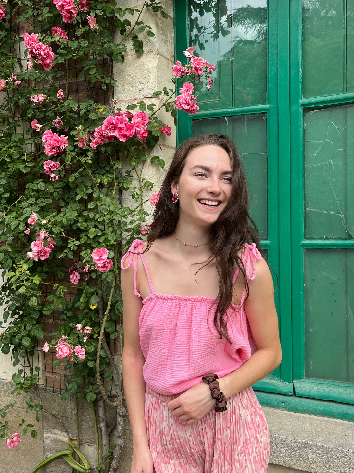 Notre top rose en gaze de coton assortis à notre pantalons plissé, quelle beauté !
