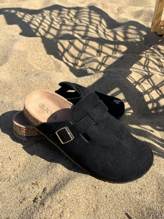 Mules noires