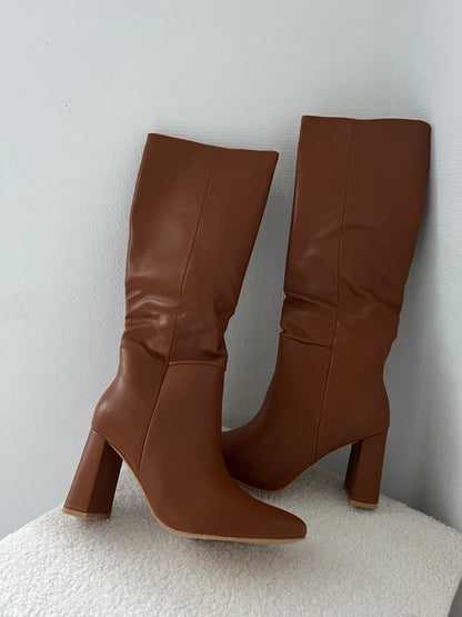 Bottes à talons camel