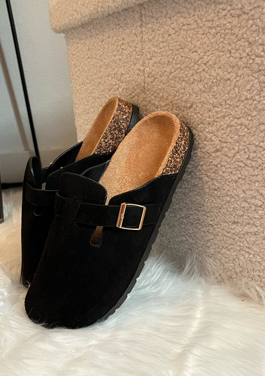 Mules noires