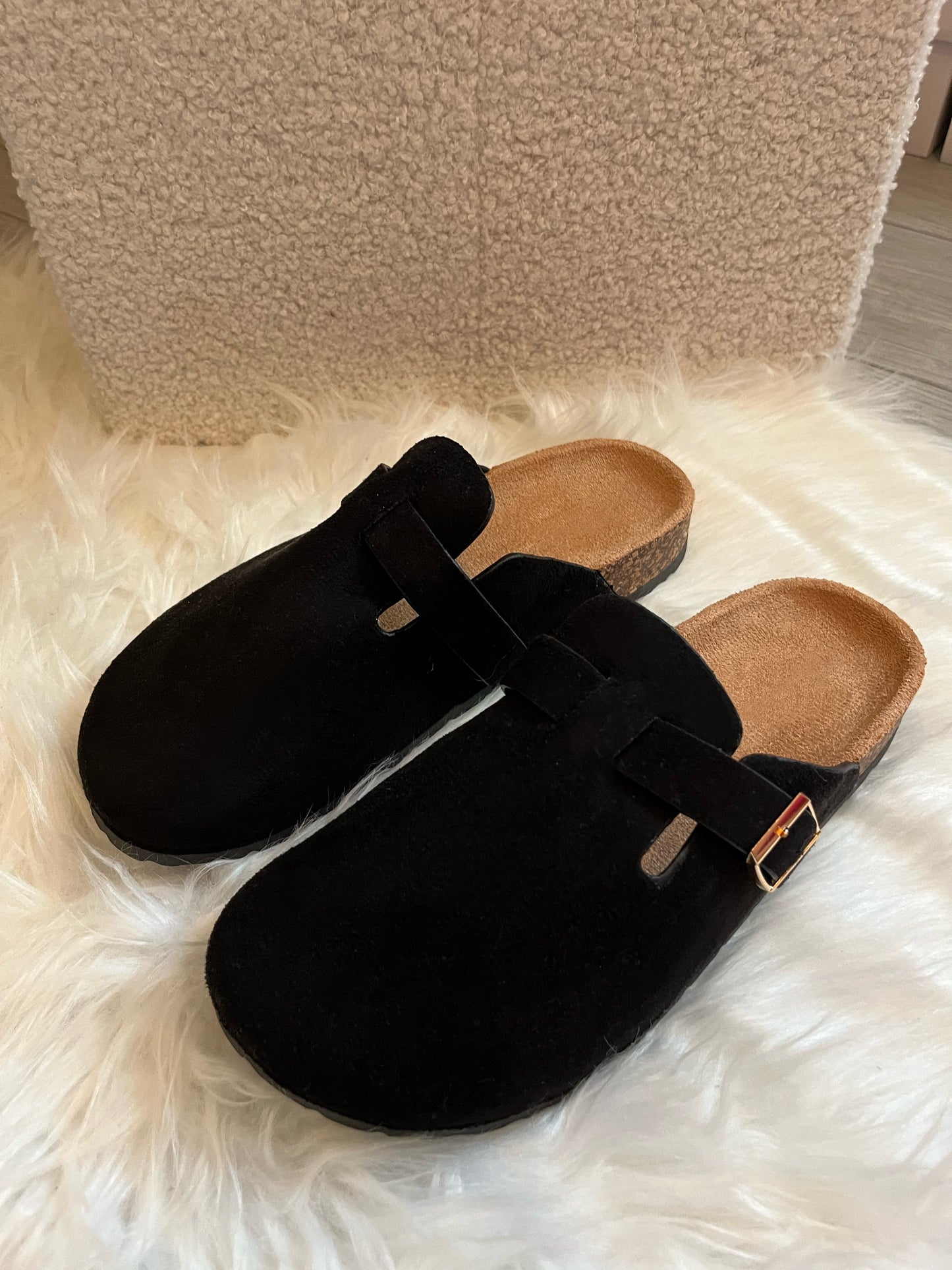 Mules noires