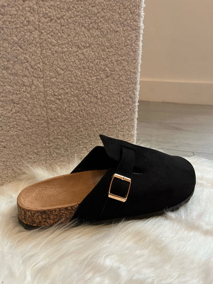 Mules noires