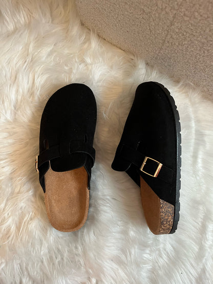 Mules noires